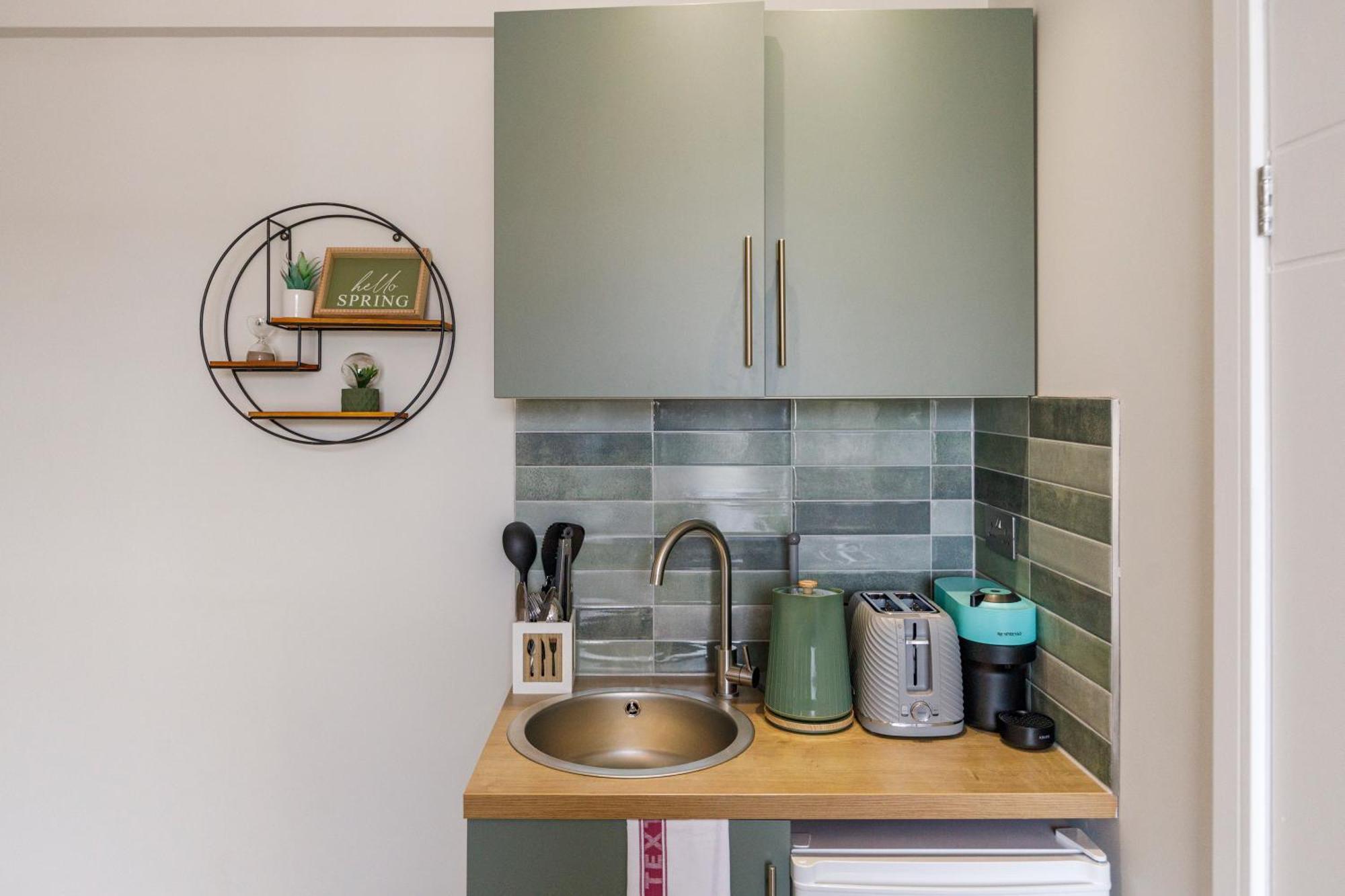 Urban Oasis Modern Minimalist Appartamento Londra